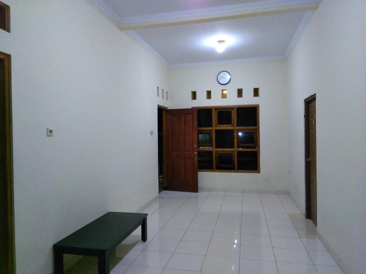 Maqmil syariah homestay Prambanan Bagian luar foto